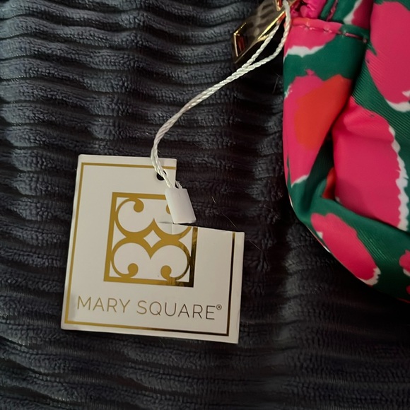 Mary Square Boutique Belt Bag Wild Child - Picture 12 of 15